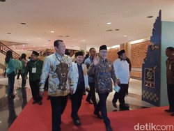 Zulkifli Hasan-Bamsoet Hadiri Muktamar V PKB di Bali