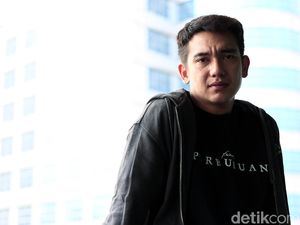 Perburuan Film Paling Emosional untuk Adipati Dolken Perburuan Film Paling Emosional untuk Adipati Dolken