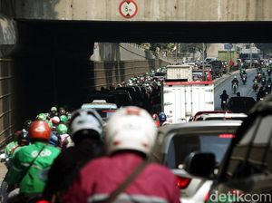 Masuk Era Kendaraan Listrik, Macet Juga Harus Diatasi