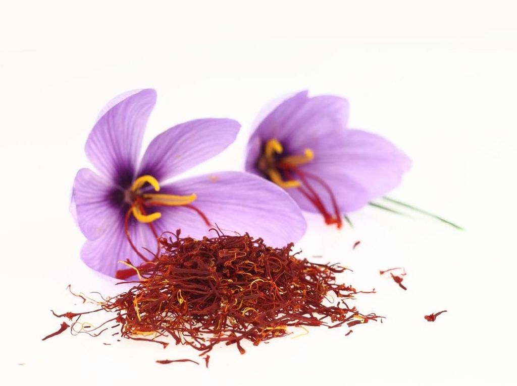Cabai Rawit dan Bunga Safron Bisa Jadi Bahan Alami untuk Produk Kecantikan Cabai Rawit dan Bunga Safron Bisa Jadi Bahan Alami untuk Produk Kecantikan