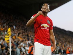 MU baru berhasil melesakkan gol di menit ke-27 lewat Anthony Martial. Reuters/Carl Recine.