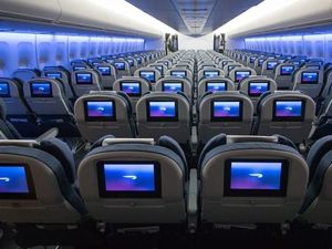 Video: Ramai-ramai Hentikan Penerbangan ke China Gegara Corona