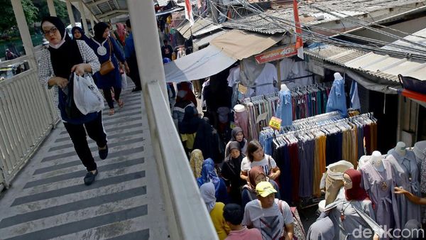 MA Kabulkan Gugatan soal Penutupan Trotoar Tanah Abang