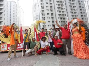 Meriahnya Pawai Hari Kemerdekaan di Podomoro City