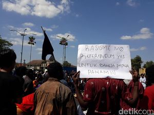Papua dan Kesenjangan Dialogis Papua dan Kesenjangan Dialogis