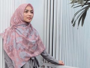 Rezky Aditya Foto Bareng Citra Kirana dan Ibunya, Lampu Hijau?