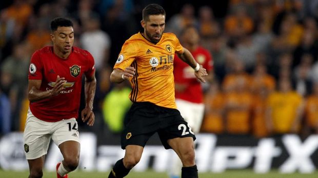 MU hanya bermain imbang 1-1 dengan Wolverhampton.
