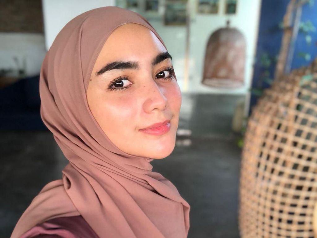 5 Fakta Citra Kirana, yang Kabarnya Akan Dilamar Rezky Aditya 5 Fakta Citra Kirana, yang Kabarnya Akan Dilamar Rezky Aditya