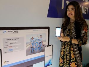 Mudahkan Nasabah dengan Layanan mBanking