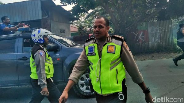 Potret Aksi Ricuh di Dekat DPRD Mimika Papua