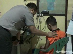 Remaja Ini Pura-pura Salat Saat Kepergok Mau Mencuri, Tapi Arah Kiblat Salah Remaja Ini Pura-pura Salat Saat Kepergok Mau Mencuri, Tapi Arah Kiblat Salah