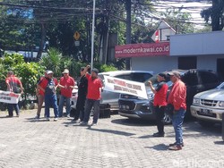 Manajemen Temui Eks Karyawan Sevel yang Demo Tuntut Pesangon