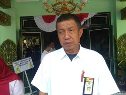 Walkot Yogya Irit Bicara Usai Kantor Dinas PU dan BLP Digeledah KPK