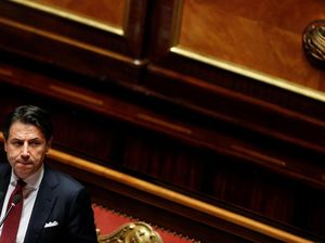PM Italia Giuseppe Conte Resmi Mengundurkan Diri di Tengah Pandemi Corona PM Italia Giuseppe Conte Resmi Mengundurkan Diri di Tengah Pandemi Corona