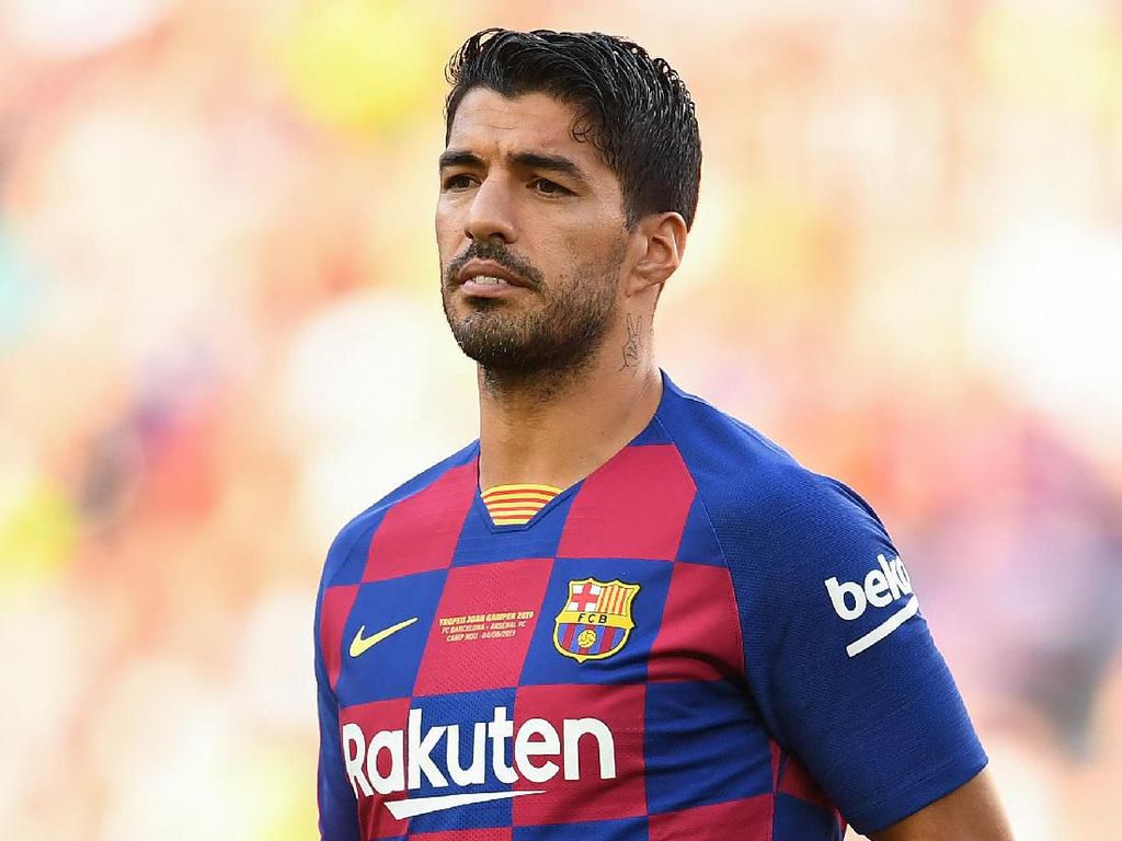 Barcelona Pertimbangkan Rekrut Pengganti Luis Suarez Barcelona Pertimbangkan Rekrut Pengganti Luis Suarez