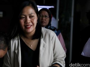 Anak Buah Bowo Sidik Didakwa Jadi Perantara Suap Rp 2,1 M Anak Buah Bowo Sidik Didakwa Jadi Perantara Suap Rp 2,1 M