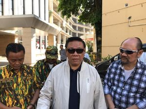 Sebelum Lempar Molotov, Pelaku Coba Terobos Kantor DPP Golkar Sebelum Lempar Molotov, Pelaku Coba Terobos Kantor DPP Golkar