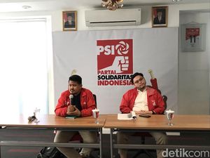 Menang Gugatan soal Tanah Abang, PSI Minta Anies Segera Tata PKL di Trotoar Menang Gugatan soal Tanah Abang, PSI Minta Anies Segera Tata PKL di Trotoar