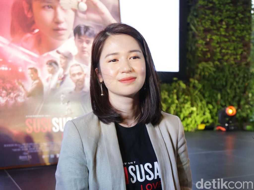 Laura Basuki Tanggapi Fenomena Artis Pamer Treatment sampai Miliaran Laura Basuki Tanggapi Fenomena Artis Pamer Treatment sampai Miliaran