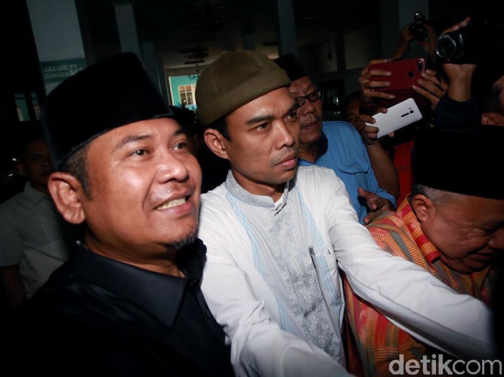 Klarifikasi ke MUI, UAS Sudah Dipolisikan Empat Kali Klarifikasi ke MUI, UAS Sudah Dipolisikan Empat Kali