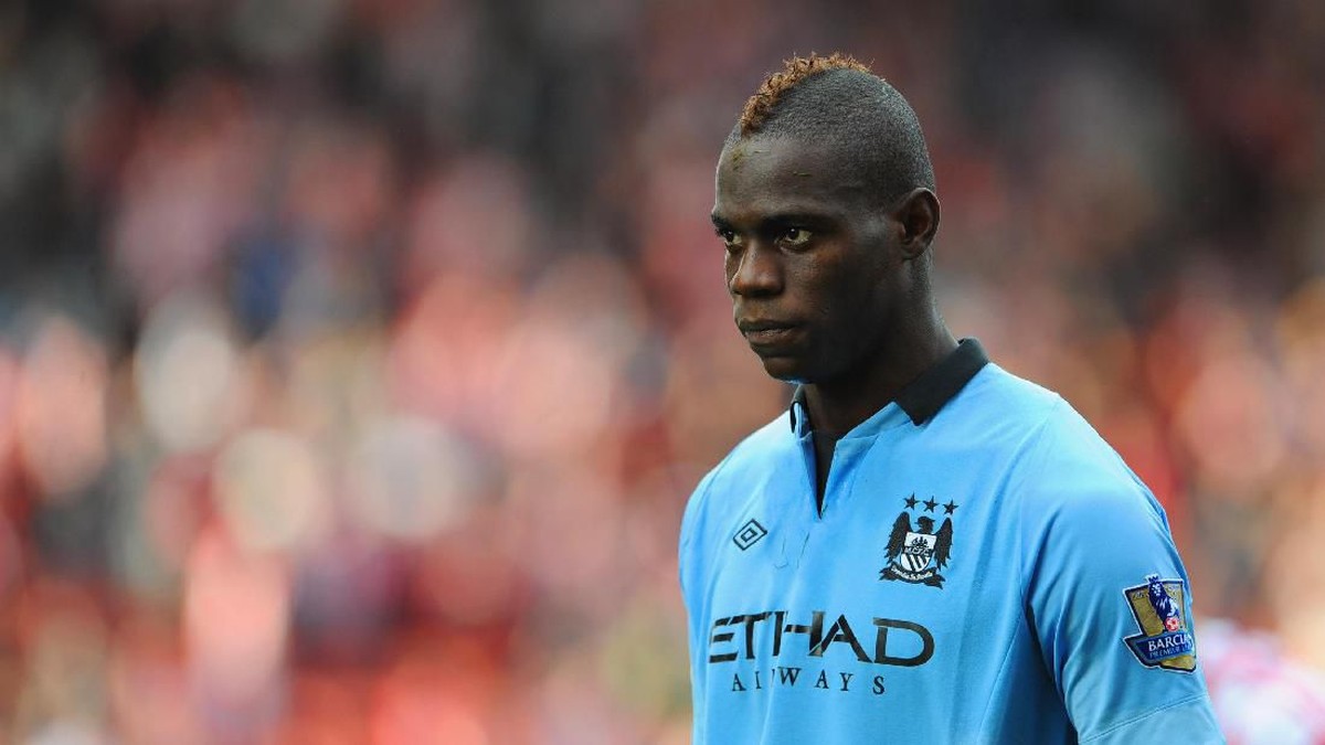 Mario Balotelli akan kembali memperkuat Manchester City bulan depan (Michael Regan/Getty Images)