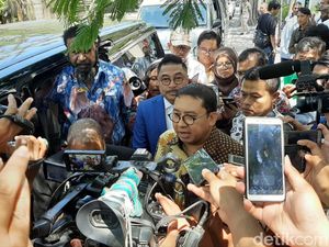 Ditolak Masuk, Fadli Zon Ngaku Sudah Telepon Ketua Asrama Mahasiswa Papua Ditolak Masuk, Fadli Zon Ngaku Sudah Telepon Ketua Asrama Mahasiswa Papua