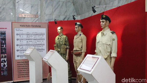 Foto: Liburan Akhir Pekan ke Monumen Perjuangan, Bandung