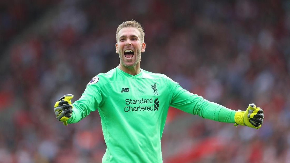 Kiper Liverpool Adrian. (Foto: Catherine Ivill/Getty Images)