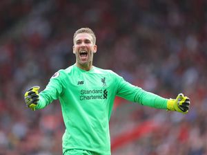 Adrian: Bek-Bek Liverpool Seperti Binatang Adrian: Bek-Bek Liverpool Seperti Binatang