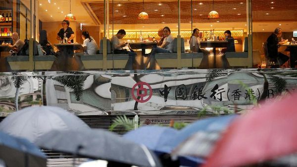 Kehidupan Bisnis di Tengah Protes Hong Kong