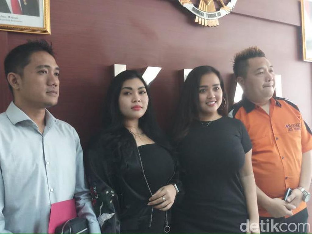 Heboh Duo Semangka Dipanggil KPAI karena Konten Dinilai Vulgar