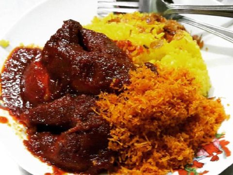 nasi kuning samarinda untuk sarapan
