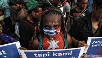 Mahasiswa Papua Gelar Aksi Tolak Rasisme di Depan Istana