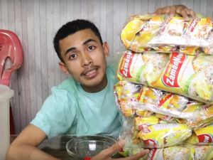 Youtuber Ini Dapat Rejeki Nomplok dari Snack Kemasan