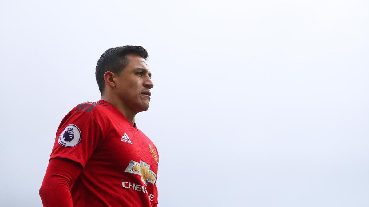 Rafael da Silva mengkritik Alexis Sanchez lagi usai menyerang Manchester United. (Foto: Catherine Ivill/Getty Images)