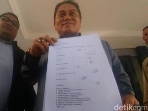 9 Tersangka Pembakaran Polsek Tambelangan Minta Maaf ke Kapolri dan Presiden 9 Tersangka Pembakaran Polsek Tambelangan Minta Maaf ke Kapolri dan Presiden