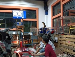 Inovasi 3 Mahasiswa ITS Ini Ubah Polusi Udara Jadi Gas Ramah Lingkungan