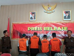 Empat Pembunuh dan Pembakar Mayat di Mojokerto Terancam Hukuman Mati