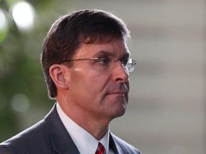 Profil Mark Esper, Menhan AS yang Dipecat Jelang Akhir Kepemimpinan Trump Profil Mark Esper, Menhan AS yang Dipecat Jelang Akhir Kepemimpinan Trump