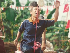 BERUSAHA SEKUAT TENAGA AGAR DAPAT JUARA