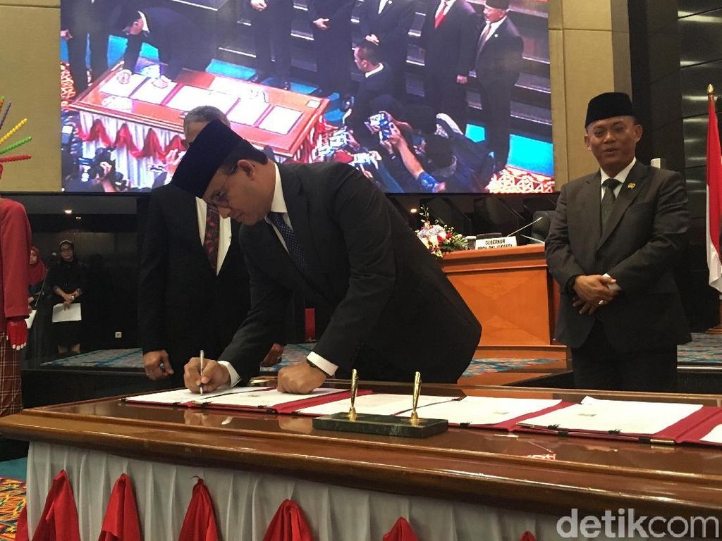Pemprov DKI Usulkan Anies Juga Terima Tunjangan Wagub Pemprov DKI Usulkan Anies Juga Terima Tunjangan Wagub