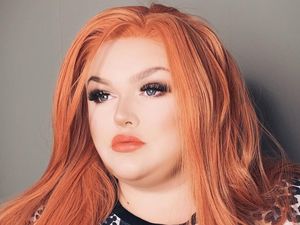 Kisah Wanita Berat Badan 234 kg yang Percaya Diri Pamer Foto Meski Dibully Kisah Wanita Berat Badan 234 kg yang Percaya Diri Pamer Foto Meski Dibully