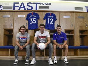 Vinales dan Crutchlow Menuju Silverstone, Belok Dulu ke Stamford Bridge Vinales dan Crutchlow Menuju Silverstone, Belok Dulu ke Stamford Bridge