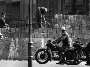 Mengenang Situasi Jerman Ketika Tembok Berlin Dibangun Tahun 1961