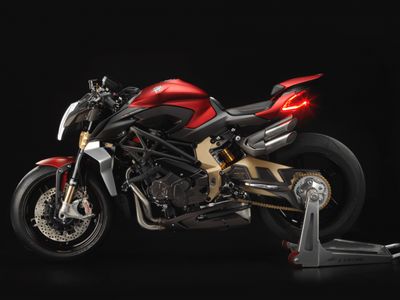 MV Agusta Brutale 1000 Makin Kece!