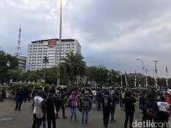 Usai Demo di Depan Istana, Mahasiswa Papua Bergerak Menuju LBH