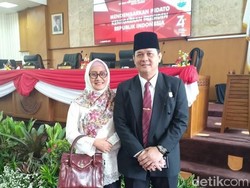 Pasutri Ini akan Dilantik Jadi Anggota DPRD Cimahi Periode 2019-2024