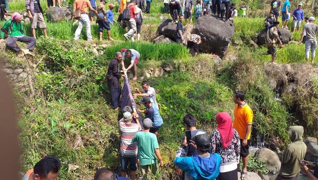 Berita Sekdes PNS di Ngawi Ditemukan Tewas Mengambang di Sungai Sabtu 20 April 2024