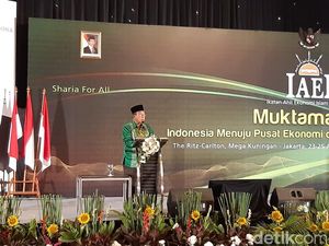 Darmin Bicara Pesantren Bisa Jadi Pusat Ekonomi Syariah