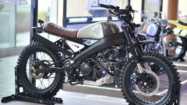 Modif Keren ala Yamaha XSR155